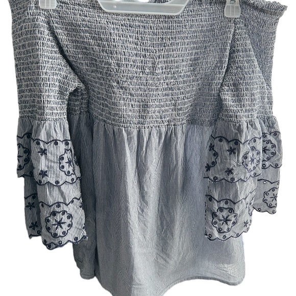 BeachLunchLounge, large, blue embroidered off the shoulder top. Cotton. - Picture 6 of 10